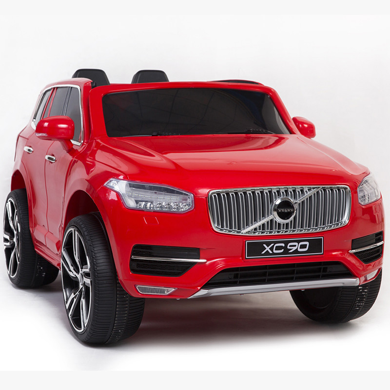 子供の電気自動車に乗る12vボルボXc90